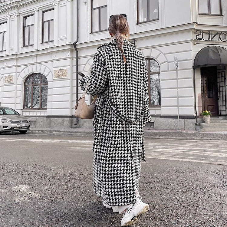 The Esme Houndstooth Coat