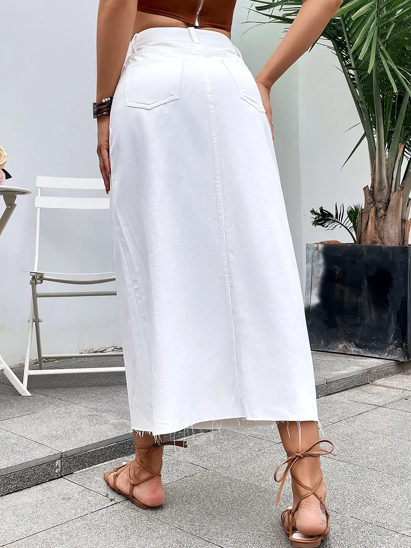 White D.