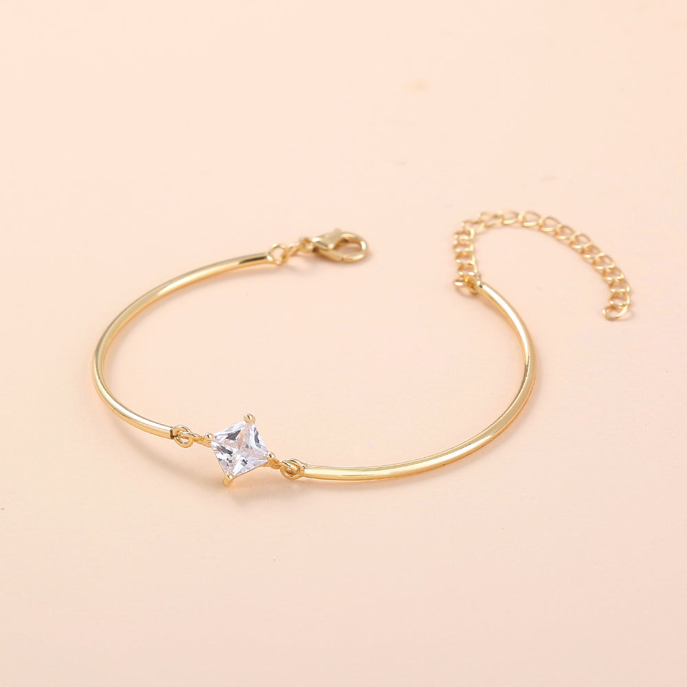 Gold Plated Pendant Bracelet
