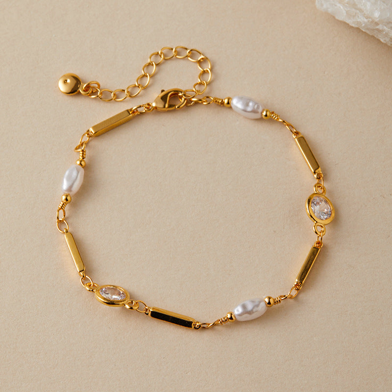 Exquisite Gold Pearl Bracelet
