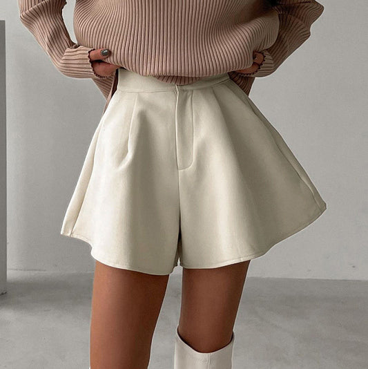 The Carlton Short