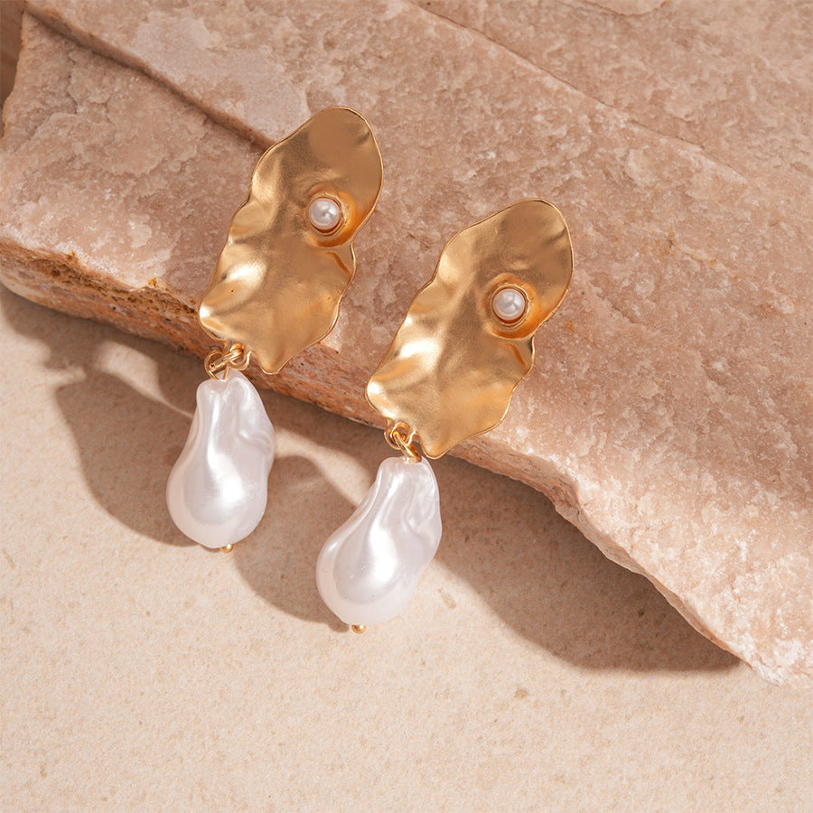 French Retro Geometric Pearl Stud Earrings