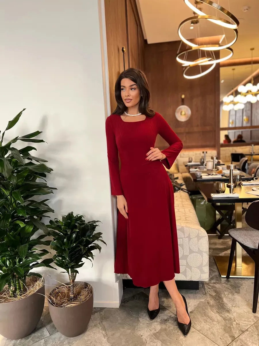Wine red