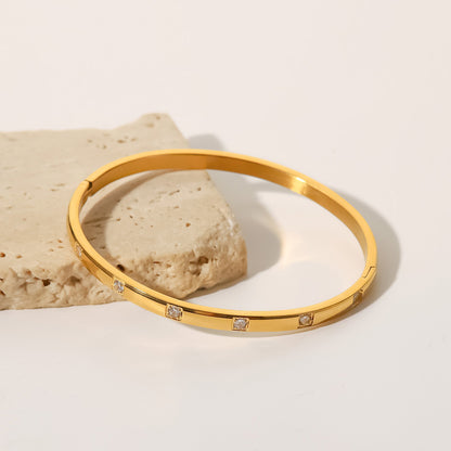 Gold White Jewel Bracelet