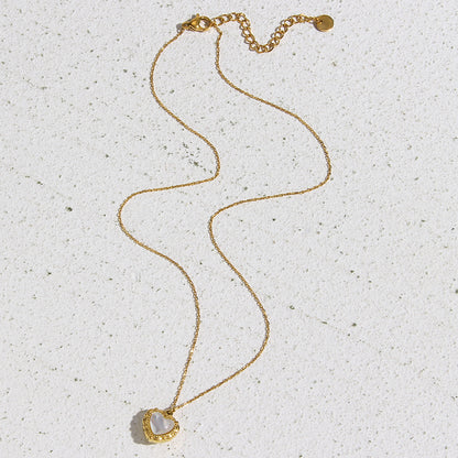 Vintage Shell Heart Pendant Necklace in 18K Gold Plated Steel