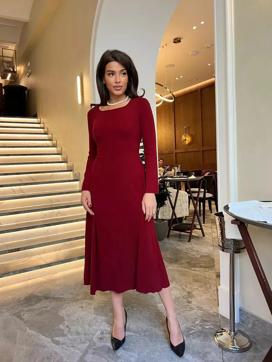 Wine red
