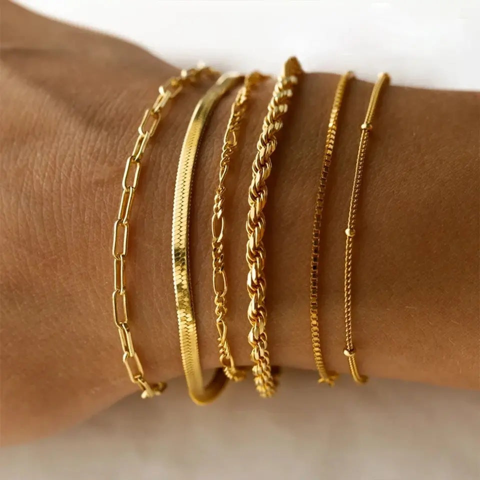 The Delicate Bracelet Range