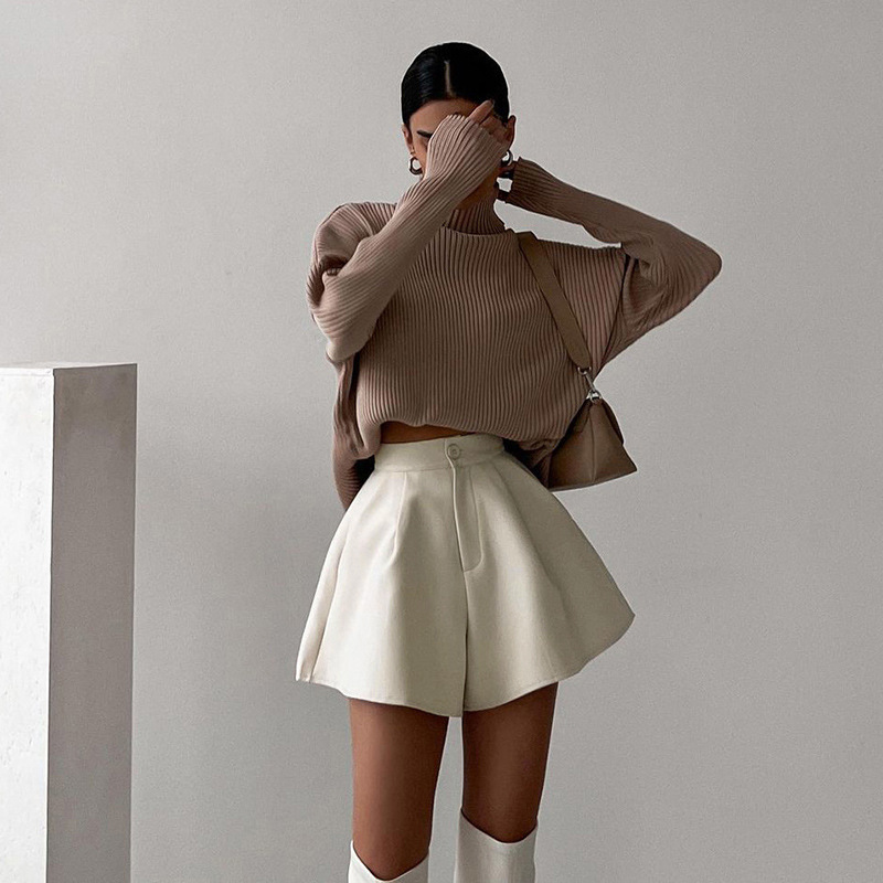 The Carlton Short