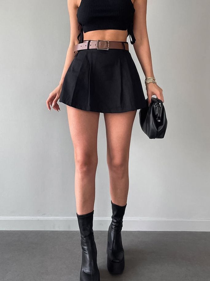 The Virelle Skort