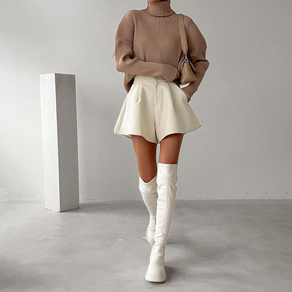 The Carlton Short