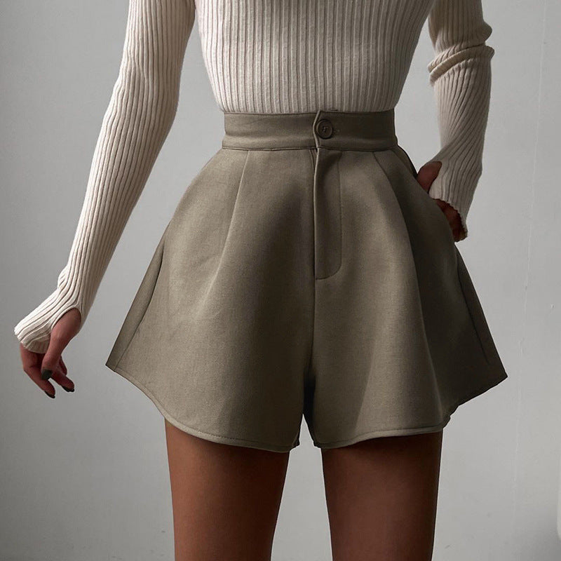 The Carlton Short